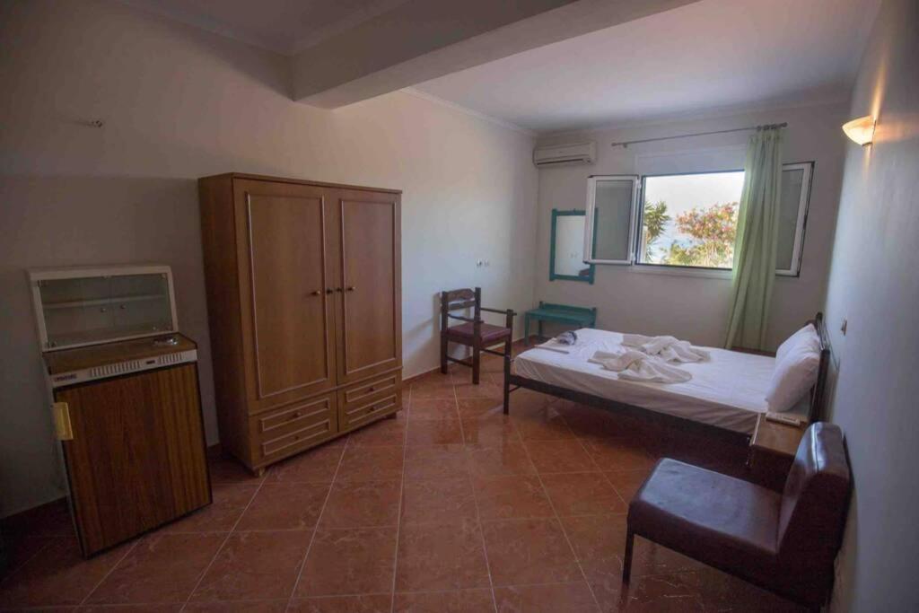 Elafonisos Amazing View Villa Bagian luar foto